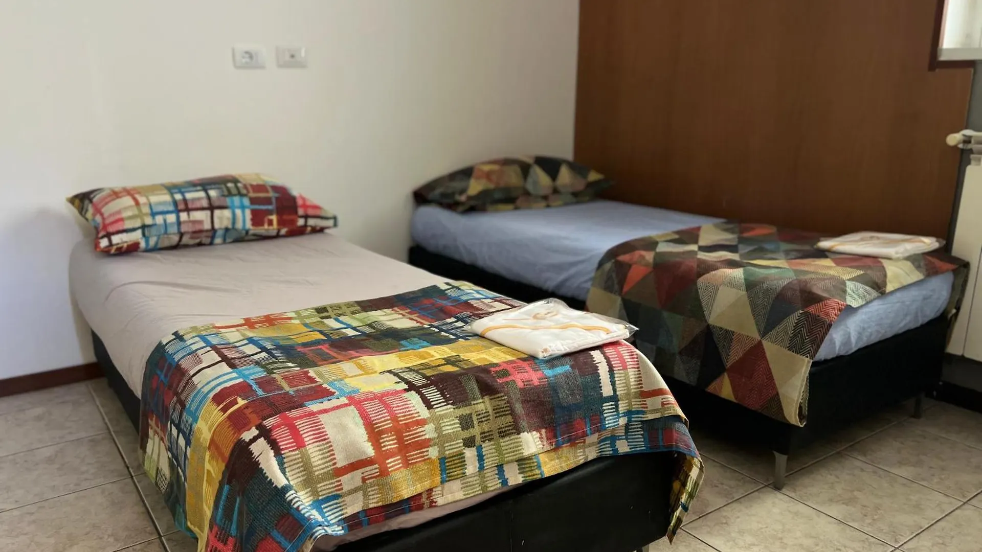Soperga Central Suites Milano 0*,  İtalya